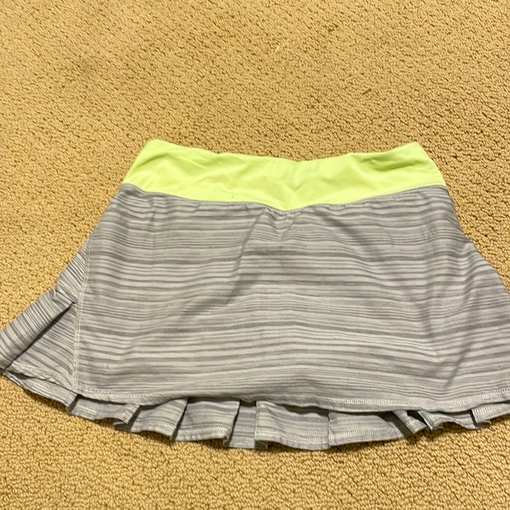 Lululemon gray tennis skirt